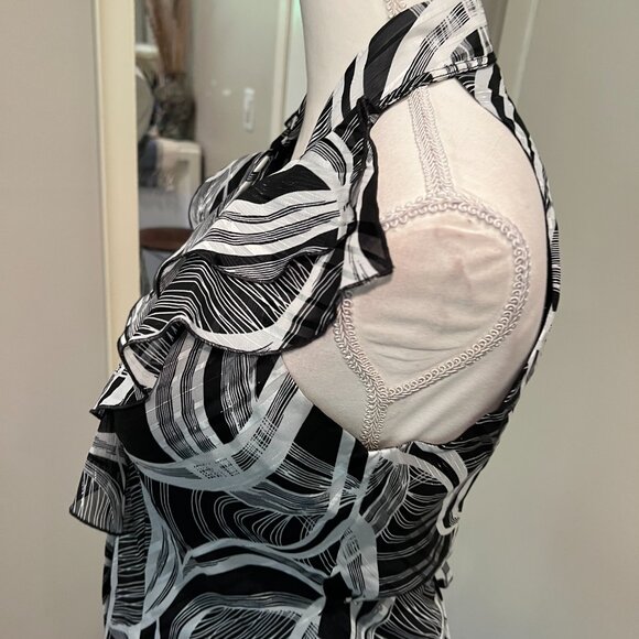 NWT Cache Black & White Geometric Sleeveless Ruffle Blouse, Size Small - Picture 9 of 15